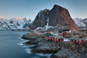 Read more about the article Solo Travel Secrets: Discover the Magic of Lofoten Islands Travel